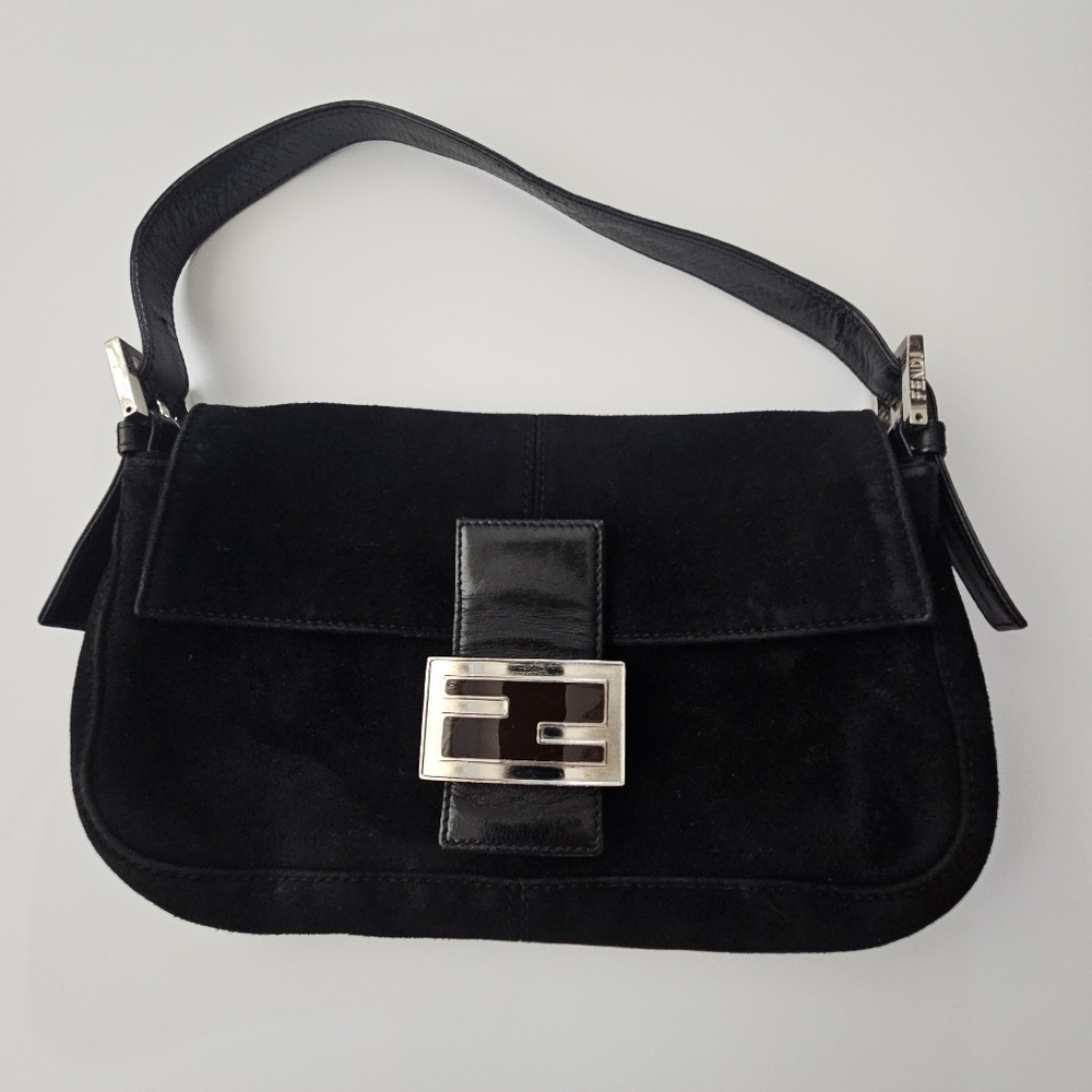 Vintage FENDI black suede purse